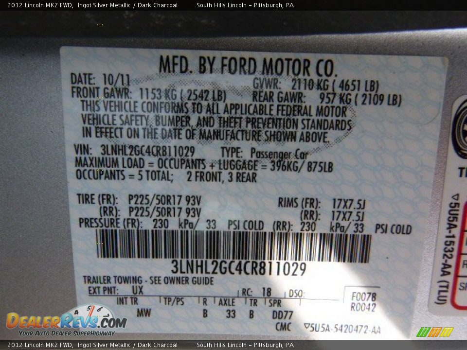 2012 Lincoln MKZ FWD Ingot Silver Metallic / Dark Charcoal Photo #24