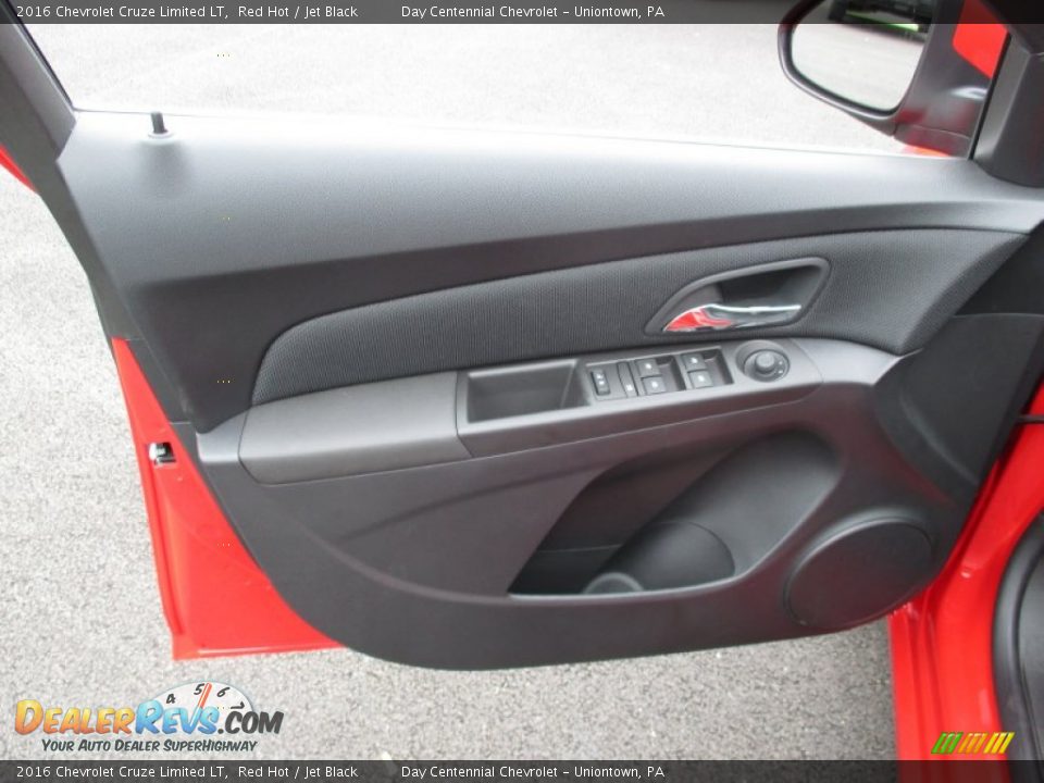 Door Panel of 2016 Chevrolet Cruze Limited LT Photo #11