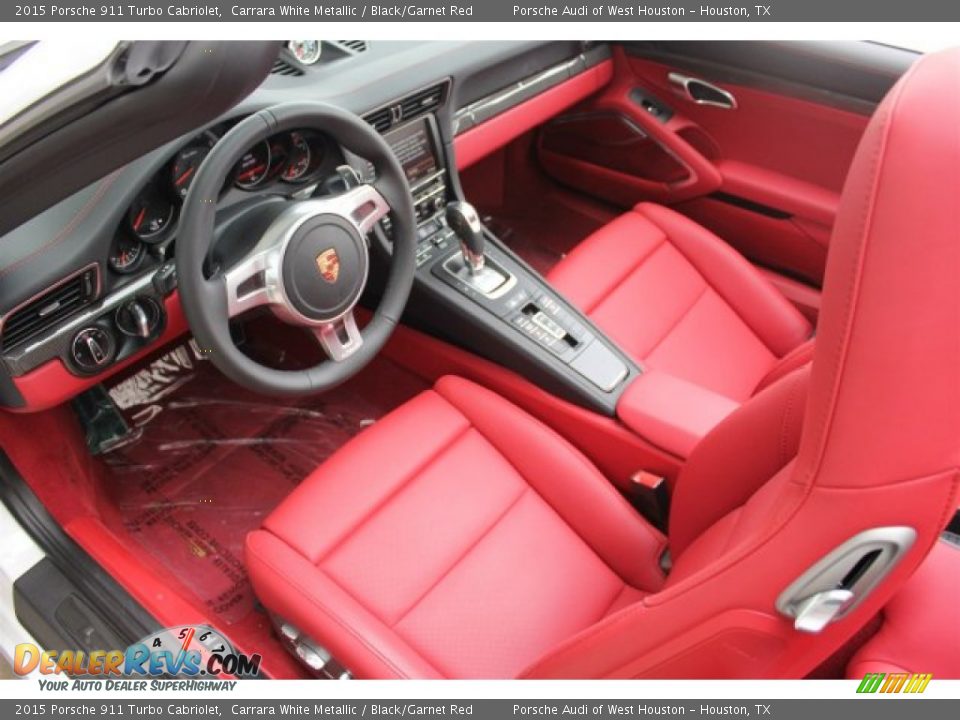 Black/Garnet Red Interior - 2015 Porsche 911 Turbo Cabriolet Photo #16