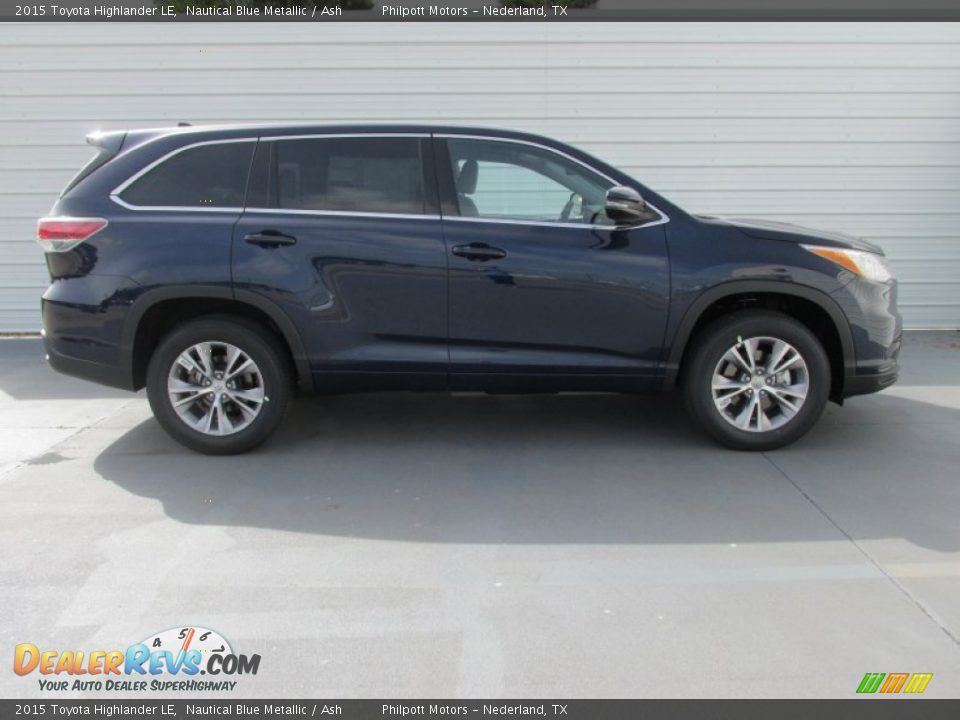2015 Toyota Highlander LE Nautical Blue Metallic / Ash Photo #3