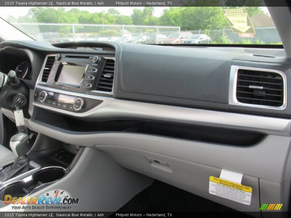 2015 Toyota Highlander LE Nautical Blue Metallic / Ash Photo #15