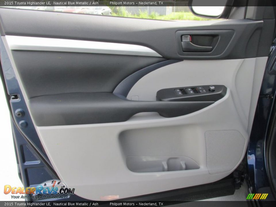 2015 Toyota Highlander LE Nautical Blue Metallic / Ash Photo #20