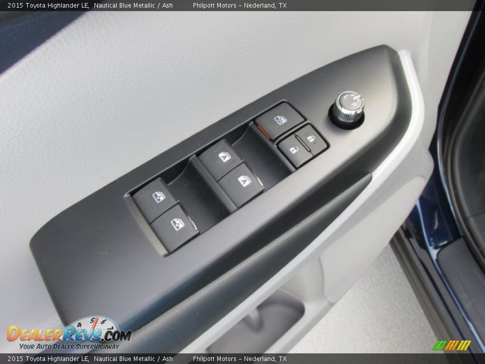 2015 Toyota Highlander LE Nautical Blue Metallic / Ash Photo #21