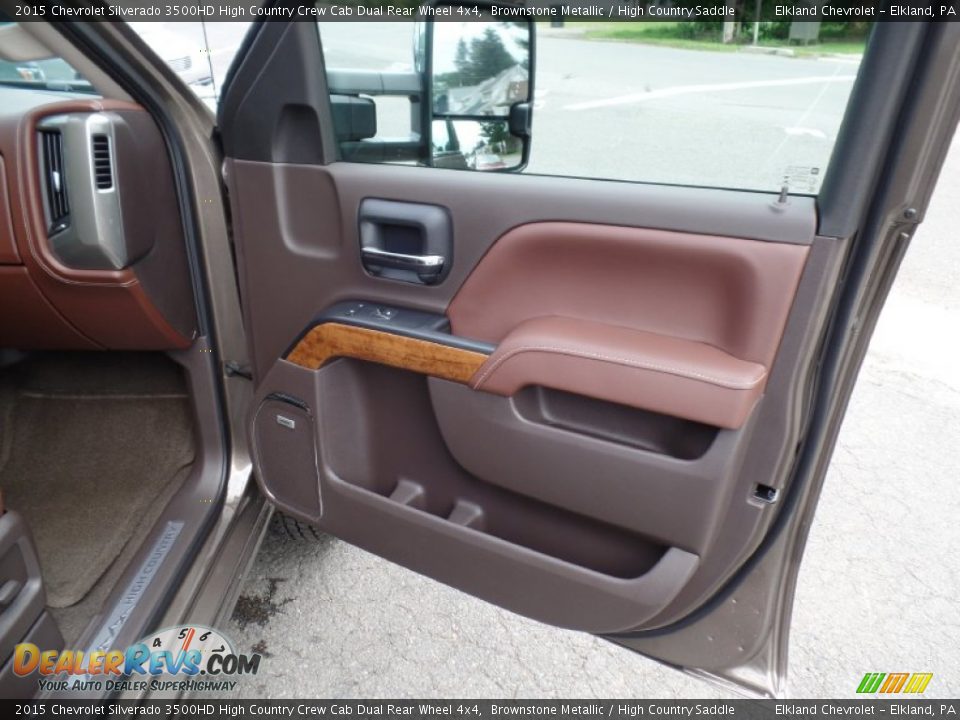 2015 Chevrolet Silverado 3500HD High Country Crew Cab Dual Rear Wheel 4x4 Brownstone Metallic / High Country Saddle Photo #24