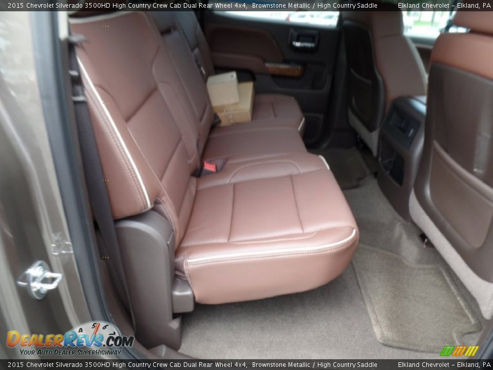 2015 Chevrolet Silverado 3500HD High Country Crew Cab Dual Rear Wheel 4x4 Brownstone Metallic / High Country Saddle Photo #31