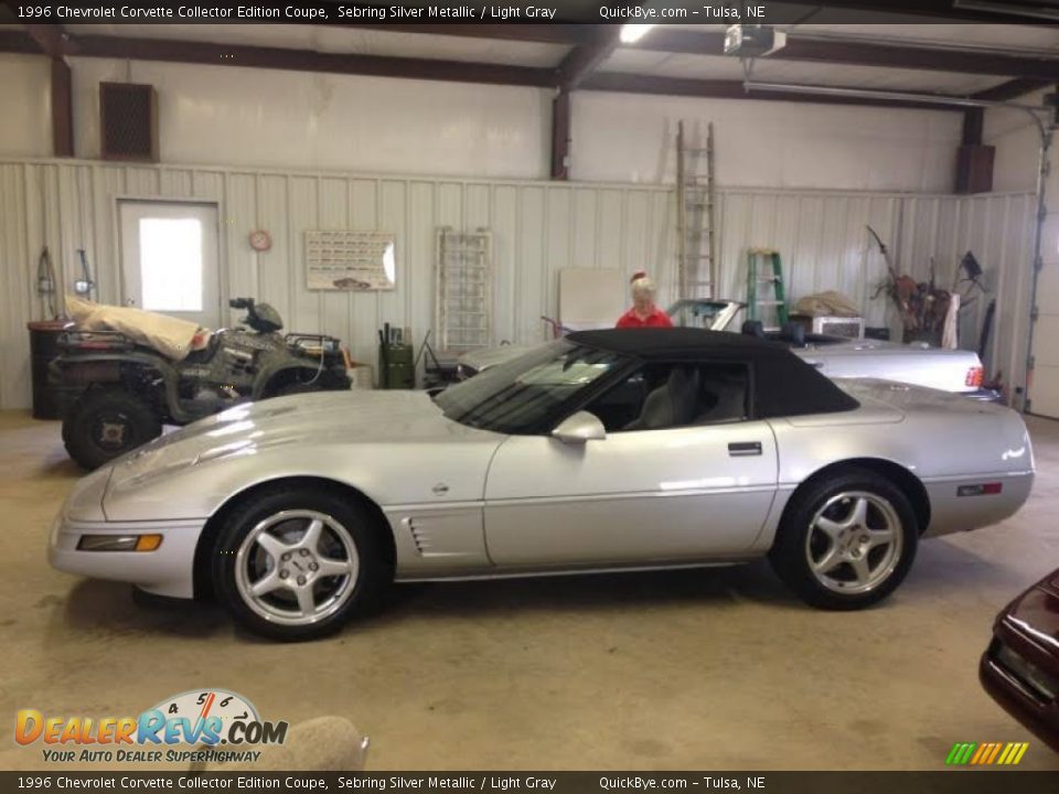 Sebring Silver Metallic 1996 Chevrolet Corvette Collector Edition Coupe Photo #1