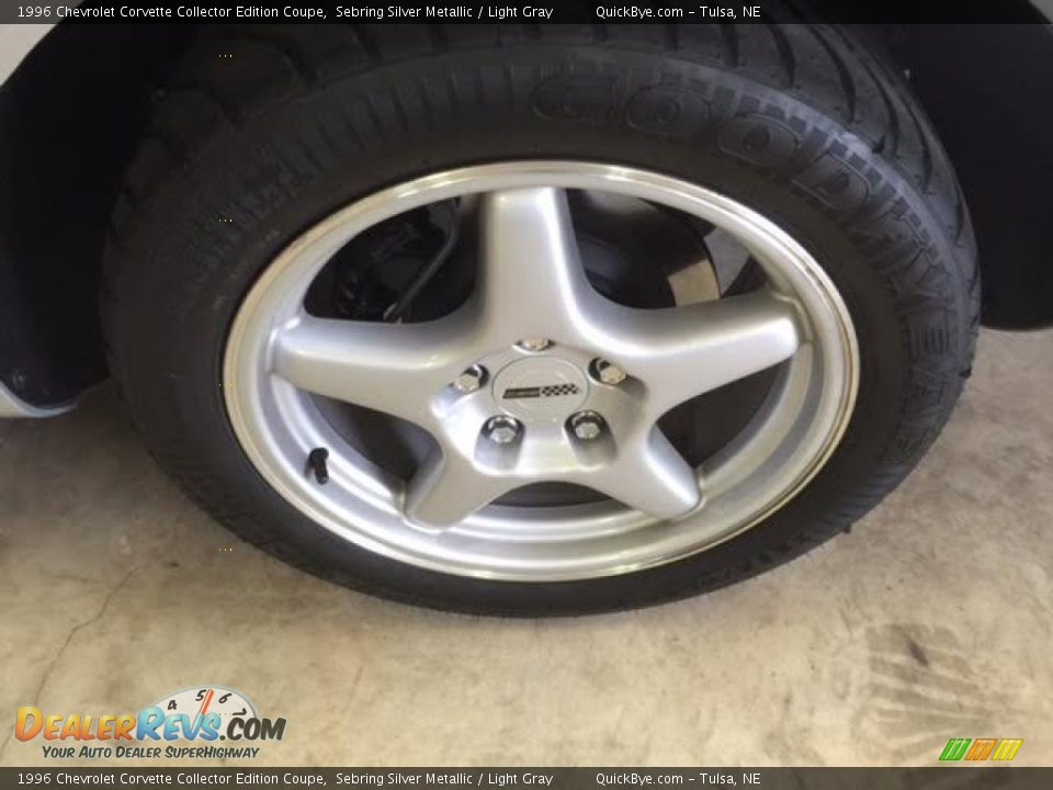 1996 Chevrolet Corvette Collector Edition Coupe Wheel Photo #20