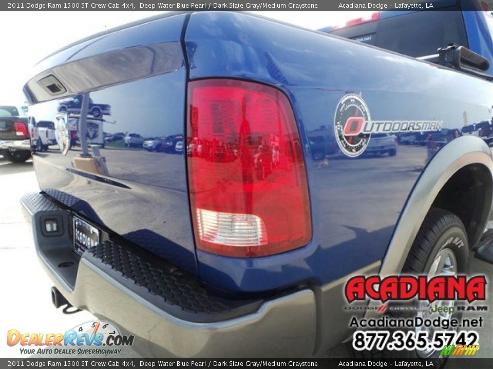 2011 Dodge Ram 1500 ST Crew Cab 4x4 Deep Water Blue Pearl / Dark Slate Gray/Medium Graystone Photo #9
