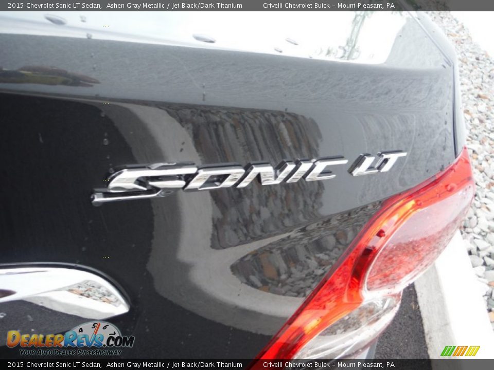 2015 Chevrolet Sonic LT Sedan Ashen Gray Metallic / Jet Black/Dark Titanium Photo #8