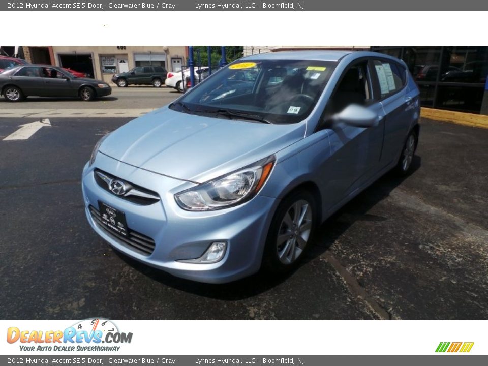 2012 Hyundai Accent SE 5 Door Clearwater Blue / Gray Photo #3