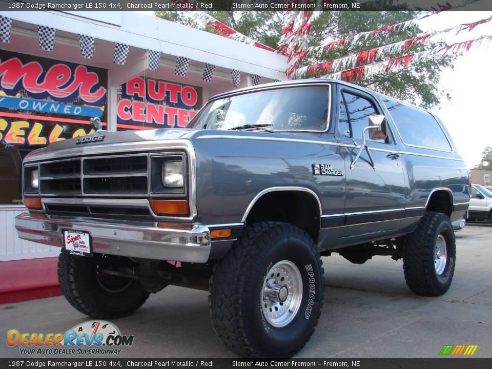 1987 Dodge Ramcharger LE 150 4x4 Charcoal Pearl Metallic / Red Photo #2