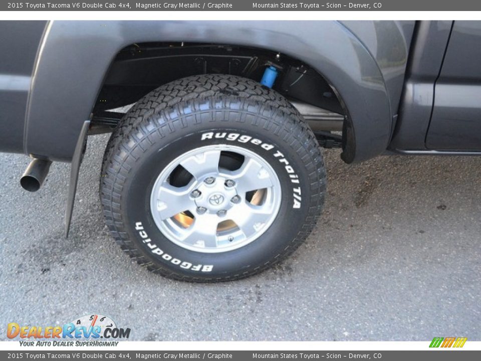2015 Toyota Tacoma V6 Double Cab 4x4 Magnetic Gray Metallic / Graphite Photo #9