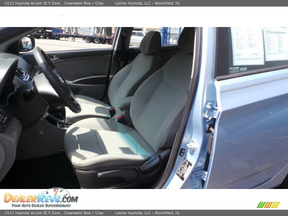2012 Hyundai Accent SE 5 Door Clearwater Blue / Gray Photo #9