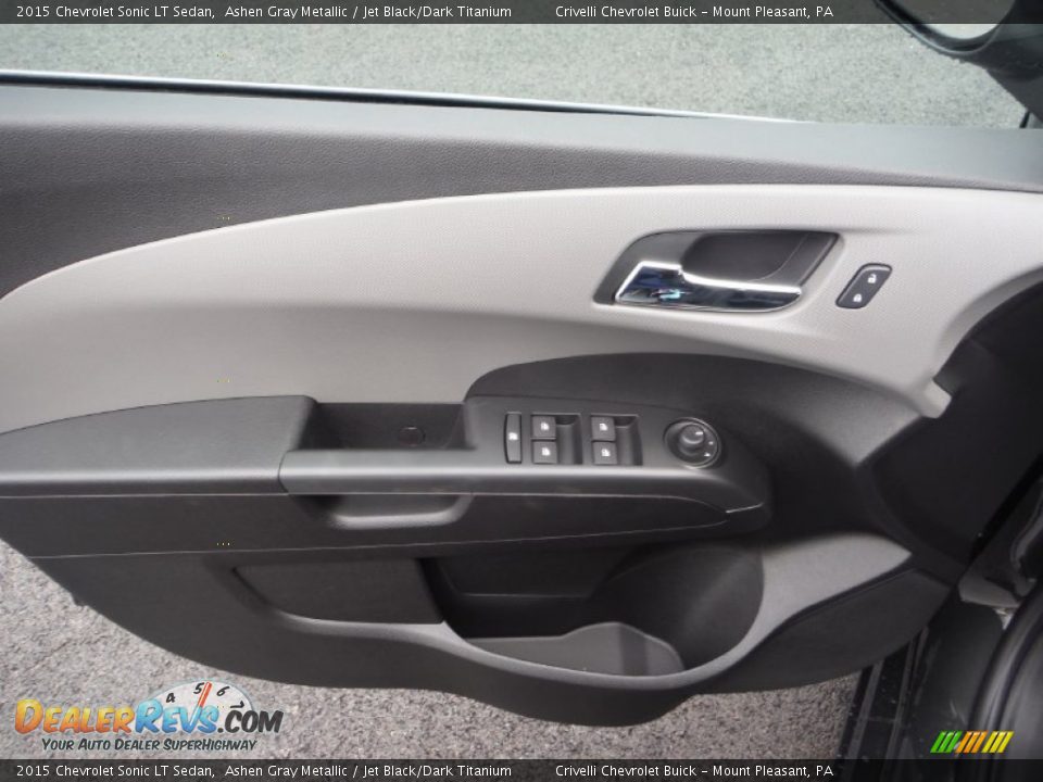 2015 Chevrolet Sonic LT Sedan Ashen Gray Metallic / Jet Black/Dark Titanium Photo #9