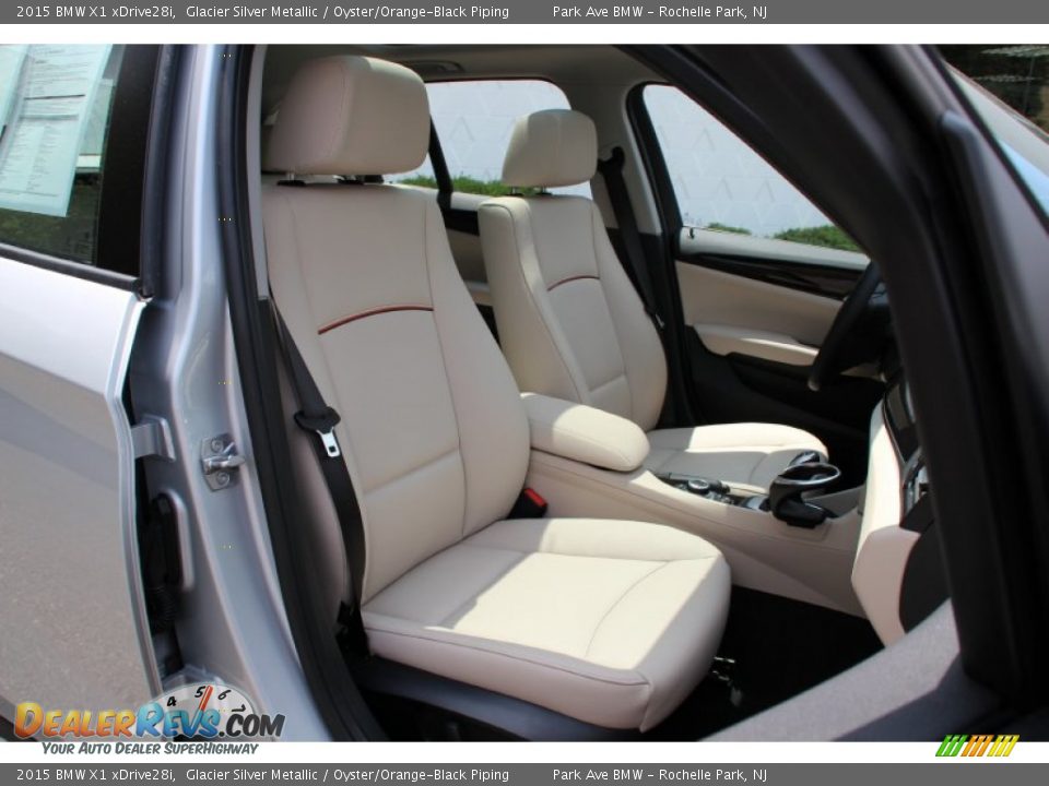 2015 BMW X1 xDrive28i Glacier Silver Metallic / Oyster/Orange-Black Piping Photo #29