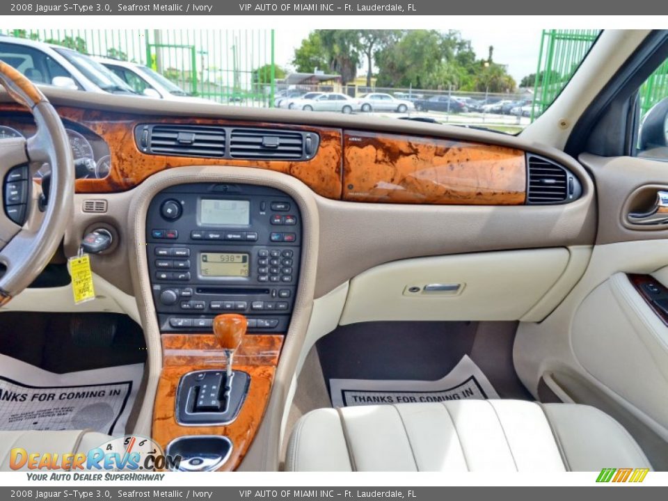 2008 Jaguar S-Type 3.0 Seafrost Metallic / Ivory Photo #31