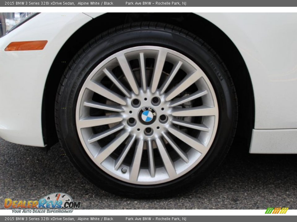2015 BMW 3 Series 328i xDrive Sedan Alpine White / Black Photo #32
