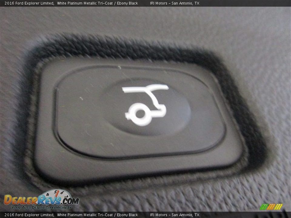 2016 Ford Explorer Limited White Platinum Metallic Tri-Coat / Ebony Black Photo #16