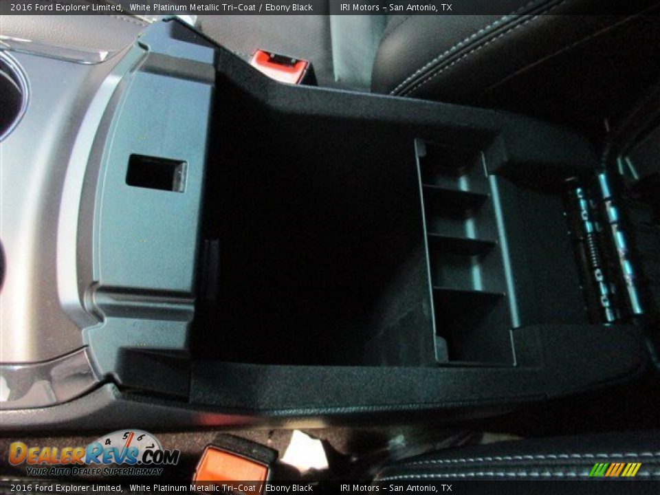 2016 Ford Explorer Limited White Platinum Metallic Tri-Coat / Ebony Black Photo #26