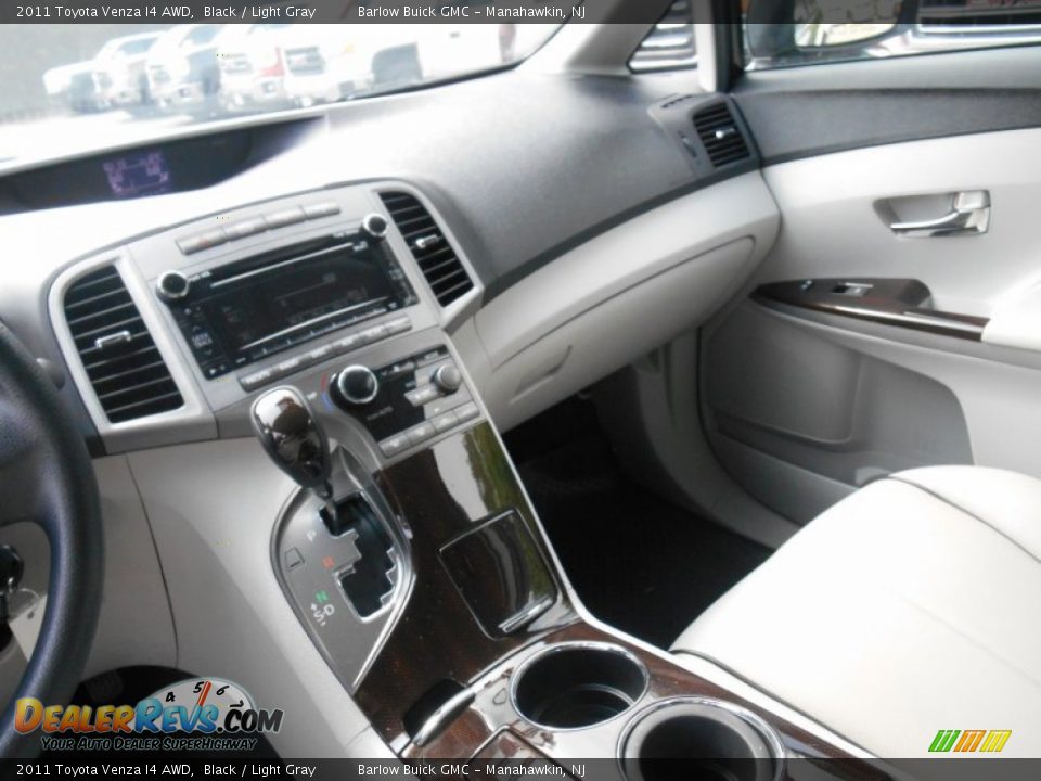 2011 Toyota Venza I4 AWD Black / Light Gray Photo #11