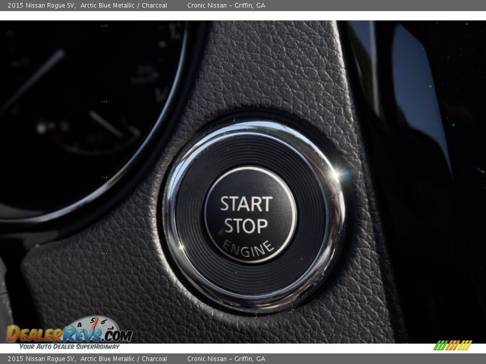 2015 Nissan Rogue SV Arctic Blue Metallic / Charcoal Photo #15