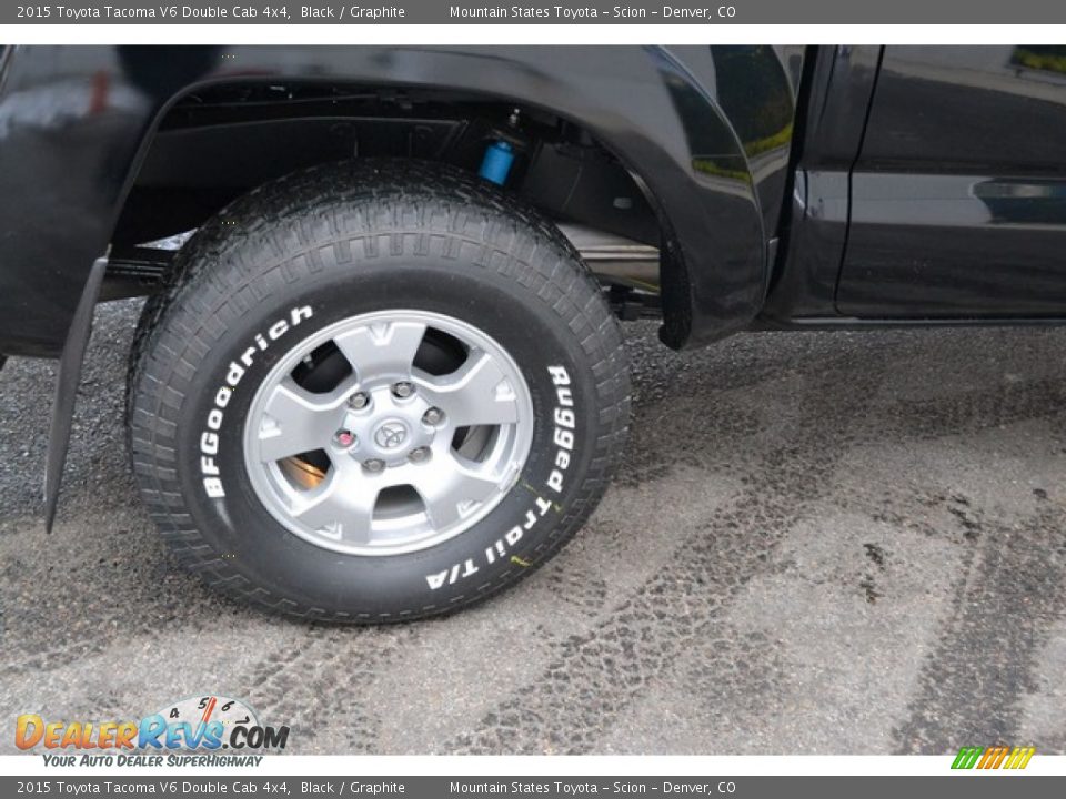 2015 Toyota Tacoma V6 Double Cab 4x4 Black / Graphite Photo #9