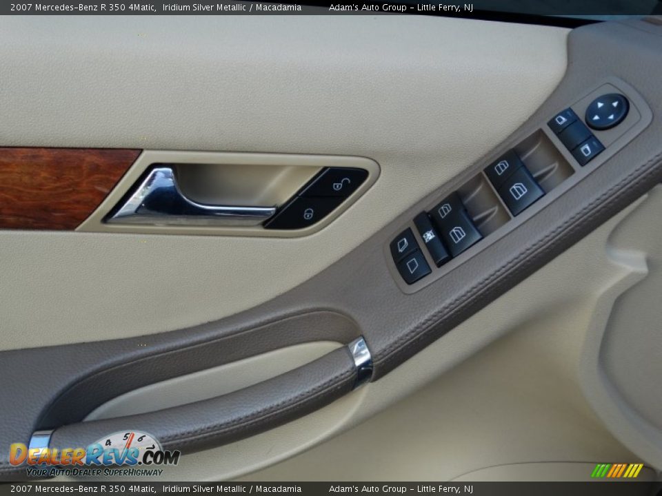 2007 Mercedes-Benz R 350 4Matic Iridium Silver Metallic / Macadamia Photo #10