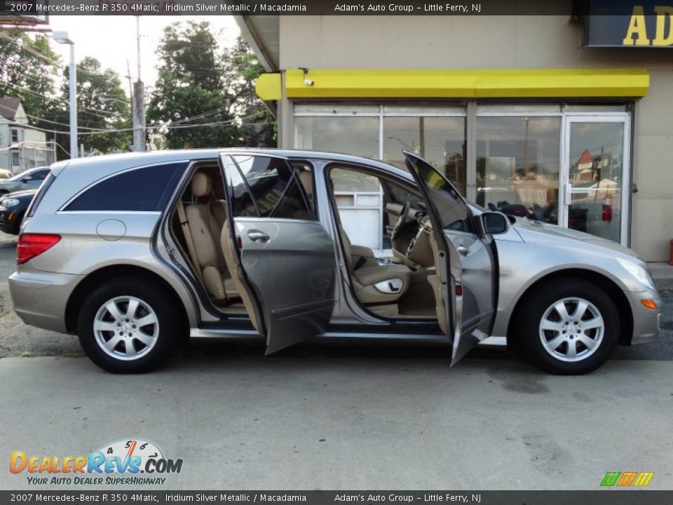 2007 Mercedes-Benz R 350 4Matic Iridium Silver Metallic / Macadamia Photo #18