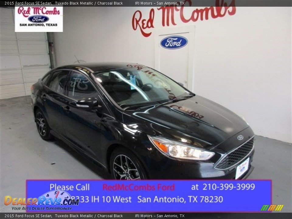 2015 Ford Focus SE Sedan Tuxedo Black Metallic / Charcoal Black Photo #1