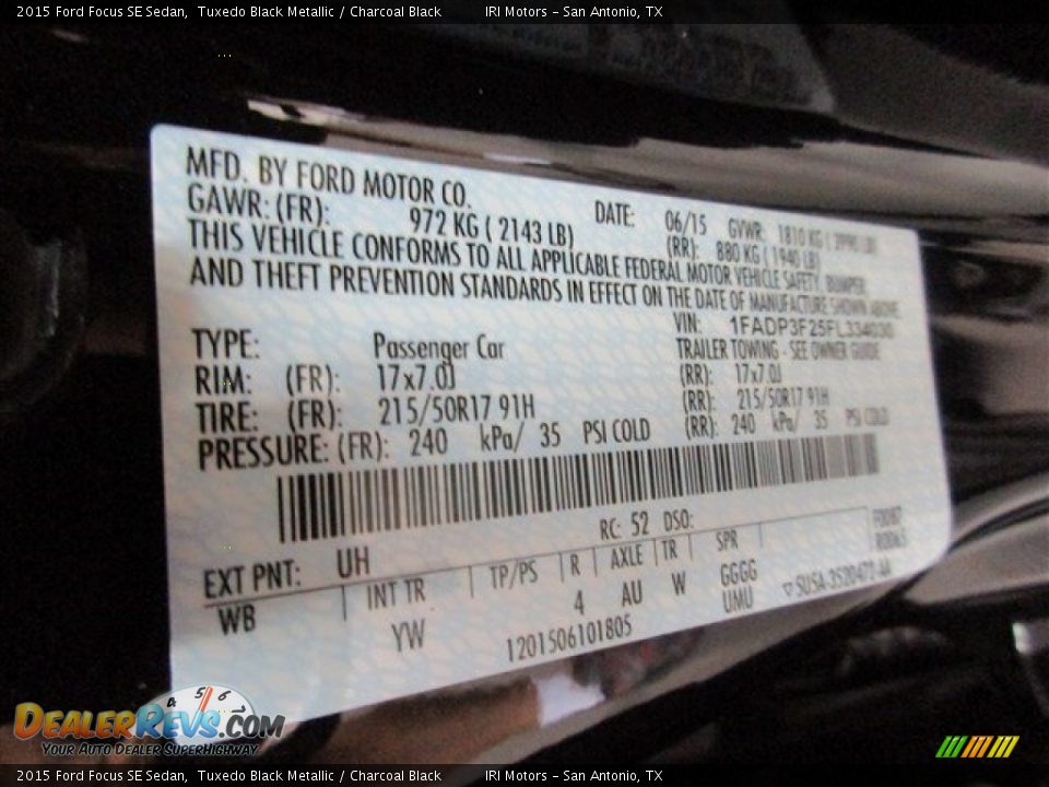 2015 Ford Focus SE Sedan Tuxedo Black Metallic / Charcoal Black Photo #13