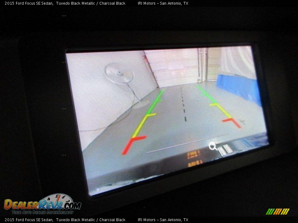 2015 Ford Focus SE Sedan Tuxedo Black Metallic / Charcoal Black Photo #15