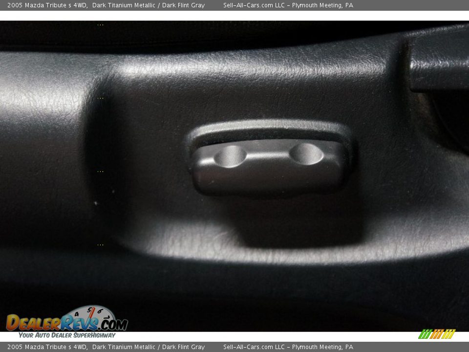 2005 Mazda Tribute s 4WD Dark Titanium Metallic / Dark Flint Gray Photo #20