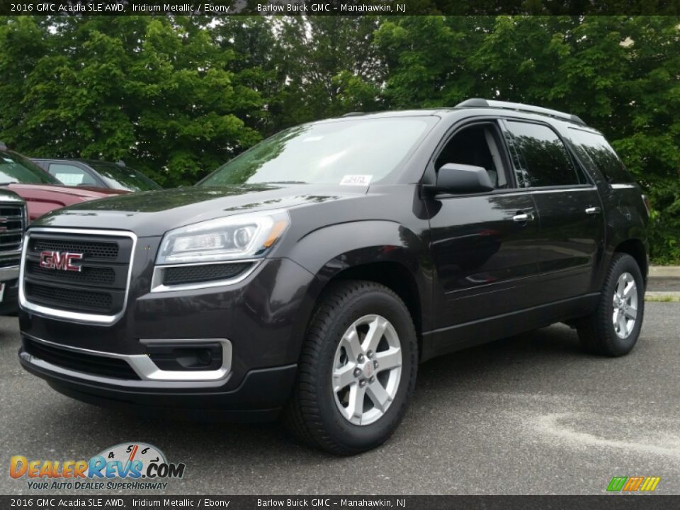 Front 3/4 View of 2016 GMC Acadia SLE AWD Photo #1