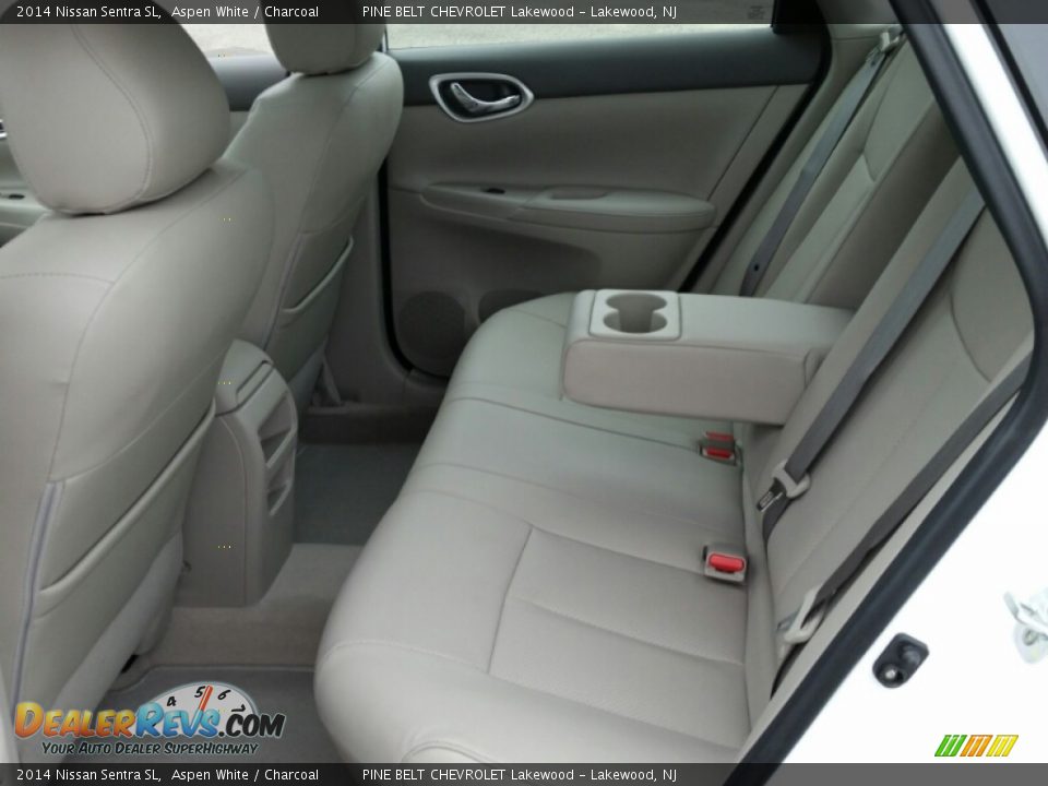 2014 Nissan Sentra SL Aspen White / Charcoal Photo #11