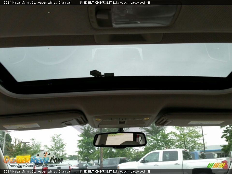 2014 Nissan Sentra SL Aspen White / Charcoal Photo #12