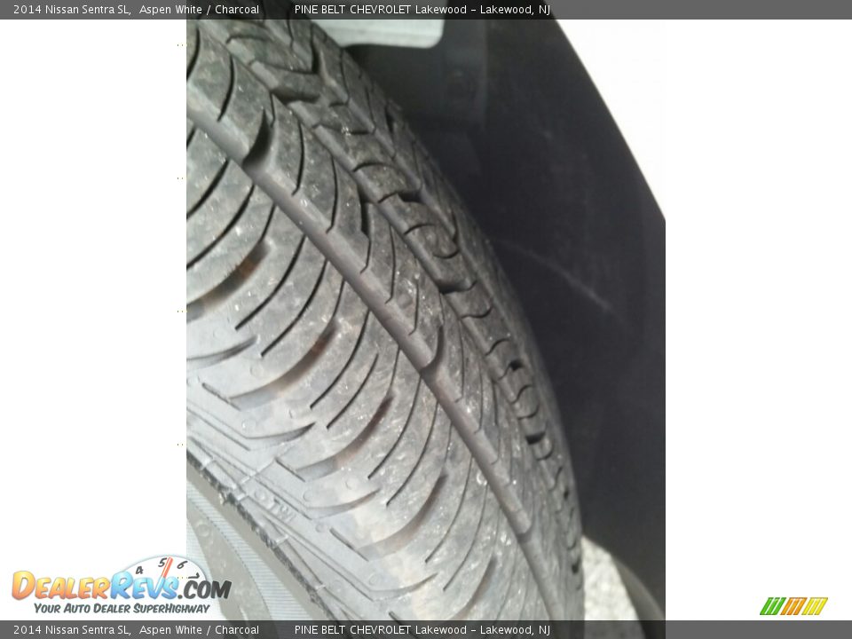 2014 Nissan Sentra SL Aspen White / Charcoal Photo #25