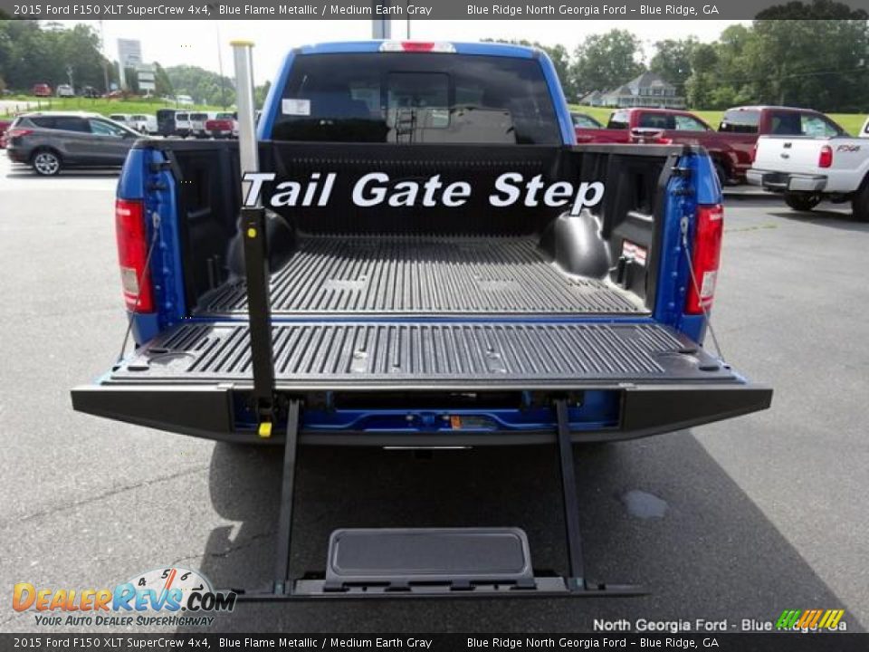 2015 Ford F150 XLT SuperCrew 4x4 Blue Flame Metallic / Medium Earth Gray Photo #15