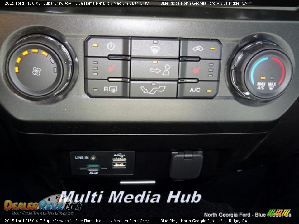2015 Ford F150 XLT SuperCrew 4x4 Blue Flame Metallic / Medium Earth Gray Photo #24