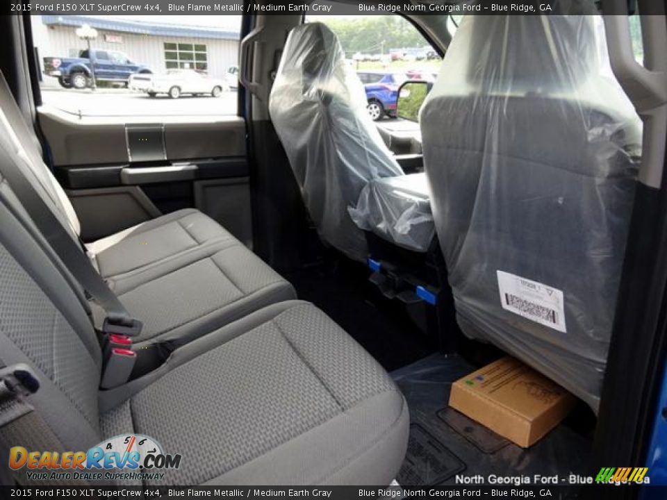 2015 Ford F150 XLT SuperCrew 4x4 Blue Flame Metallic / Medium Earth Gray Photo #35