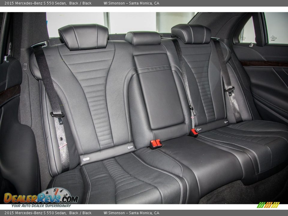2015 Mercedes-Benz S 550 Sedan Black / Black Photo #2