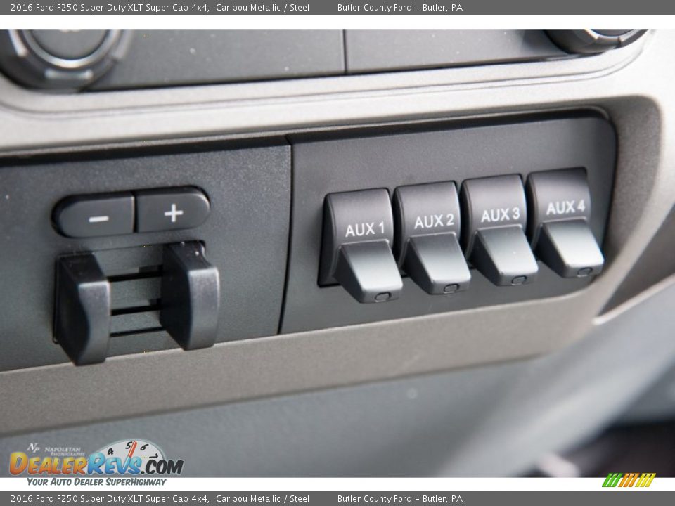 2016 Ford F250 Super Duty XLT Super Cab 4x4 Caribou Metallic / Steel Photo #9