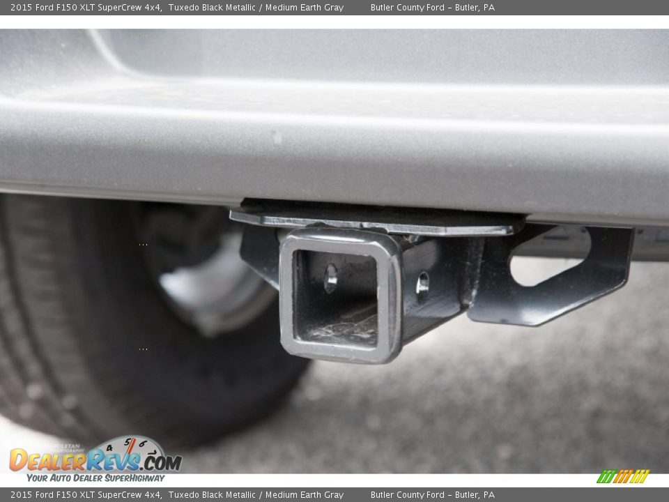 2015 Ford F150 XLT SuperCrew 4x4 Tuxedo Black Metallic / Medium Earth Gray Photo #3