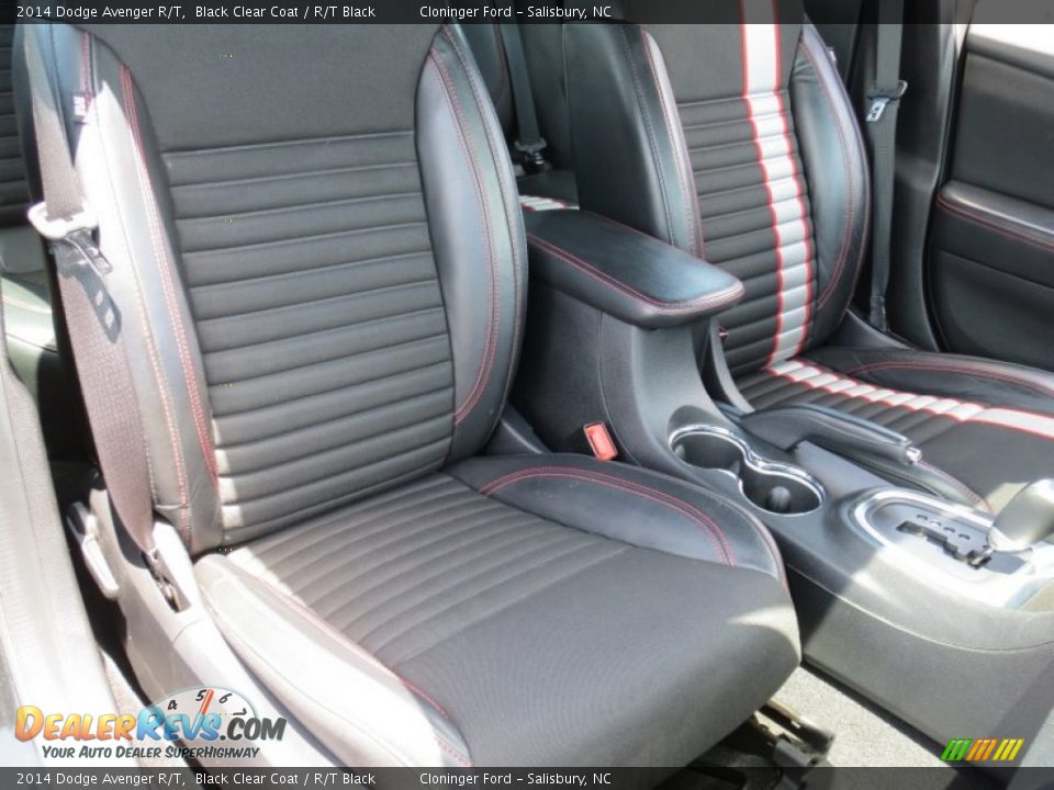 Front Seat of 2014 Dodge Avenger R/T Photo #20