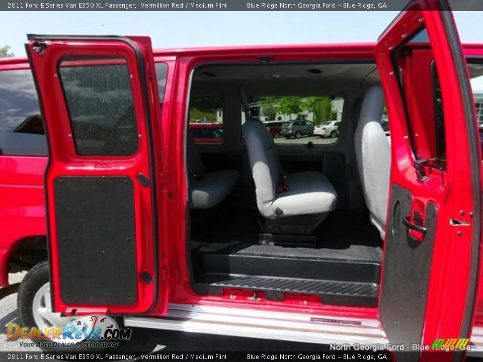 2011 Ford E Series Van E350 XL Passenger Vermillion Red / Medium Flint Photo #17
