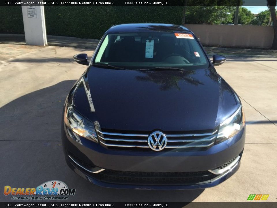 2012 Volkswagen Passat 2.5L S Night Blue Metallic / Titan Black Photo #8