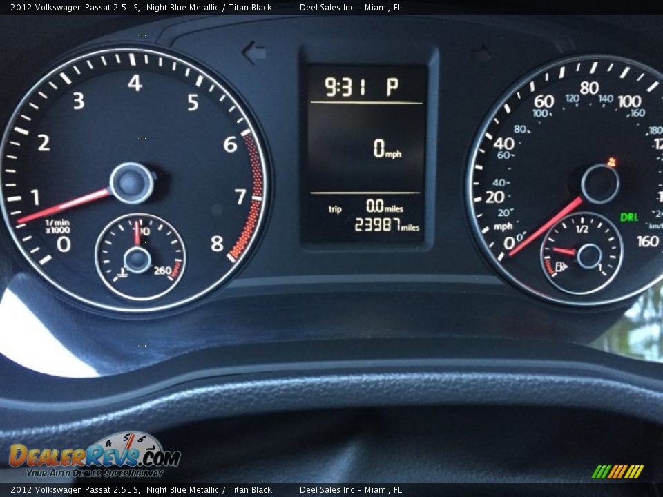 2012 Volkswagen Passat 2.5L S Night Blue Metallic / Titan Black Photo #16