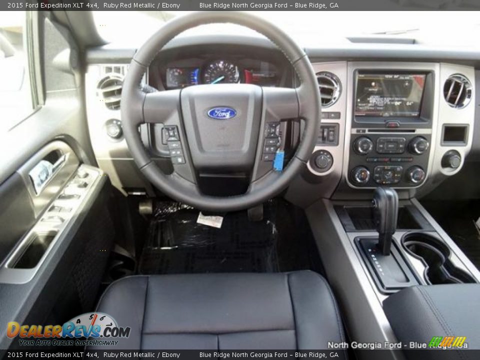 2015 Ford Expedition XLT 4x4 Ruby Red Metallic / Ebony Photo #18