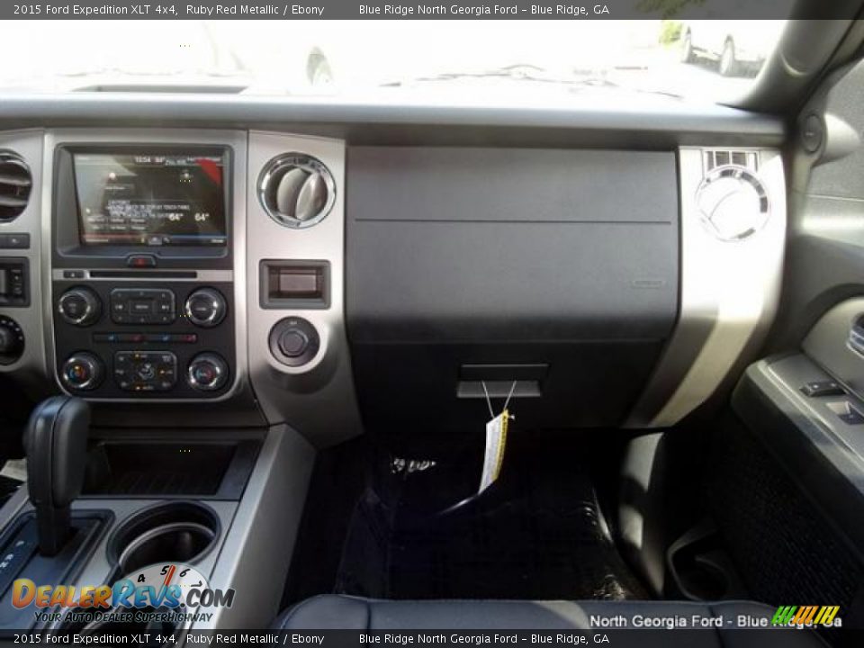 2015 Ford Expedition XLT 4x4 Ruby Red Metallic / Ebony Photo #20