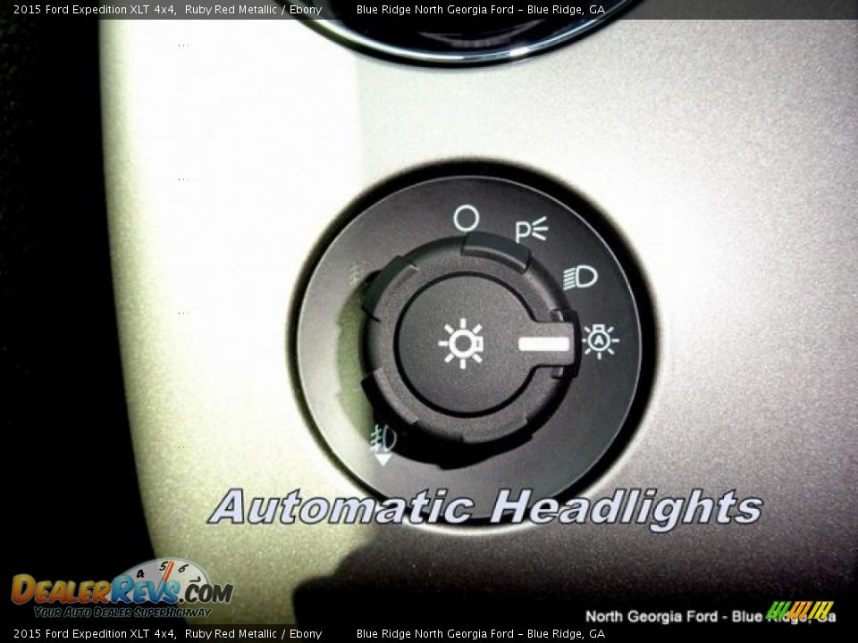 2015 Ford Expedition XLT 4x4 Ruby Red Metallic / Ebony Photo #28