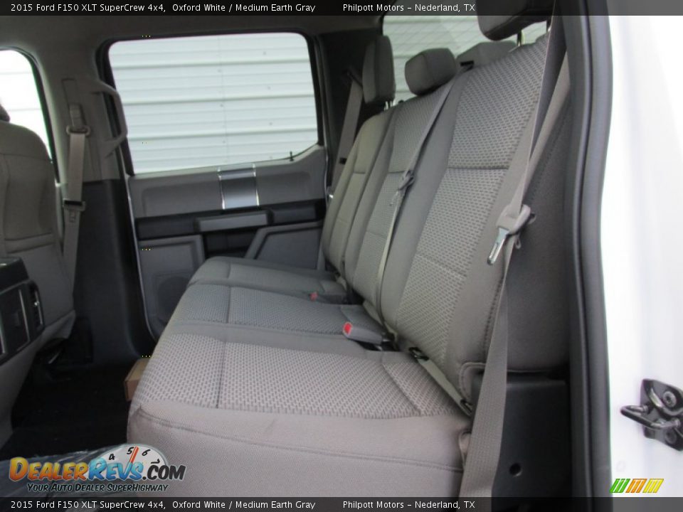 2015 Ford F150 XLT SuperCrew 4x4 Oxford White / Medium Earth Gray Photo #20